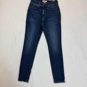 Madewell Curvy High Rise Blue Skinny Jeans with Stretchy Fit Size 27